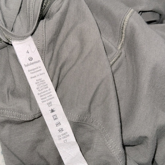 Lululemon Olive Green Long Sleeve Women's Top size 4 - Picture 5 of 6